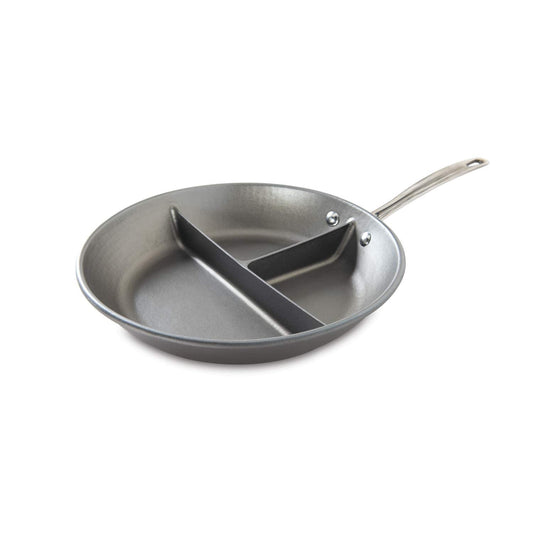🍳 3-in-1 Divided Skillet – Silver, Cast Aluminum, Fits Gas/Electric Stoves! ✨