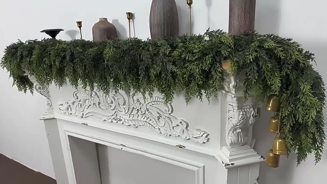 1.8 meters (45 heads)🎅 Pine Leaf Christmas Garland – Festive Decor for Table, Fireplace, Holiday Must-Have! 🌟